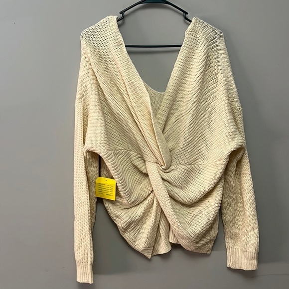 Forever 21 Sweaters - Knotted Sweater
